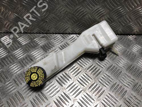 Used Brake fluid reservoir Brake fluid reservoir BMW 2 Active Tourer (F45) 216 d (116 hp) 35903414 35903414