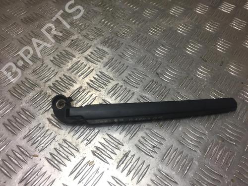 Used Rear windshield wiper arm AUDI A1 (8X1, 8XK) 1.6 TDI (105 hp) 31185822