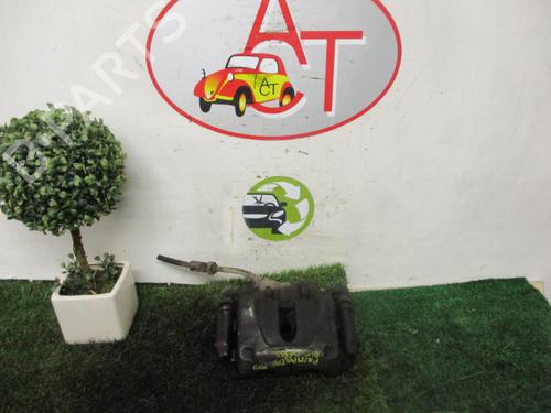 Used Right front brake caliper NISSAN PRIMASTAR Van (X83) 2.0 dCi 115 (114 hp) 12962085