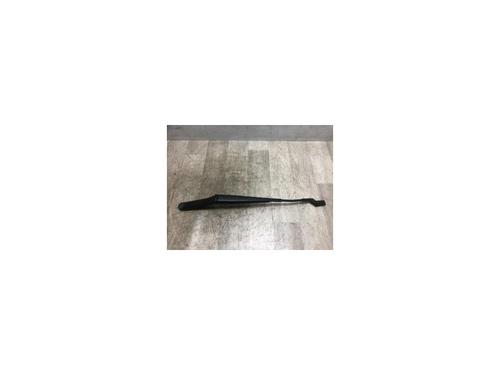 Used Front windshield wiper arm VW POLO V (6R1, 6C1) 1.6 TDI (90 hp) 20633544