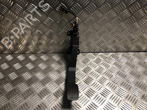 Used Pedal Pedal PEUGEOT 2008 II (UD_, US_, UY_, UJ_, UR_, UC_) 1.5 BlueHDI 130 (131 hp) 33695996 33695996