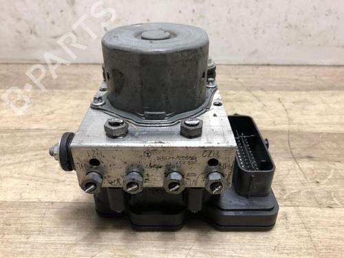Used ABS pump MERCEDES-BENZ CLA Coupe (C117) CLA 220 CDI / d (117.303) (170 hp) 15966930