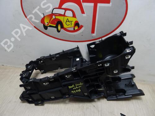 Used Middle console Middle console PEUGEOT 2008 II (UD_, US_, UY_, UJ_, UR_, UC_) 1.5 BlueHDI 130 (131 hp) 29052991 29052991