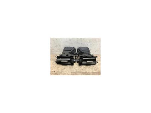 Air vent MERCEDES-BENZ E-CLASS (W212) E 220 CDI / BlueTEC (212.001, 212.002) | BP15968350I21 