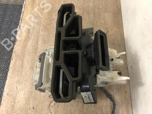 Heater matrix box MERCEDES-BENZ A-CLASS (W169) A 180 CDI (169.007, 169.307) | BP20617587M61 