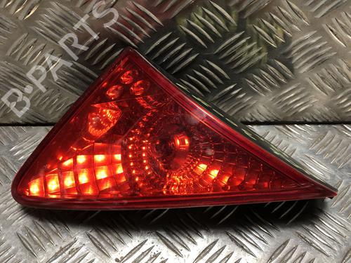 Fanale portellone sinistro PEUGEOT 3008 I MPV (0U_) 1.6 HDi (109 hp) 32012260