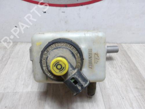 Used Brake master cylinder Brake master cylinder DACIA DUSTER (HS_) 1.5 dCi 4x4 (HSMC, HSMD) (110 hp) 13277206 13277206