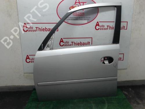 Used Left front door OPEL MERIVA A MPV (X03) 1.7 CDTI (E75) (100 hp) 30780215