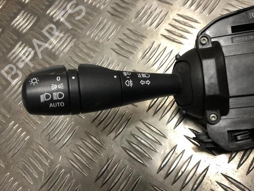 Steering column stalk RENAULT CLIO IV (BH_) 1.5 dCi 90 | BP31200052I23