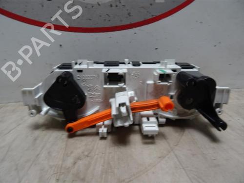 Climate control PEUGEOT 208 I (CA_, CC_) 1.2 VTI 82 | BP20612277I5
