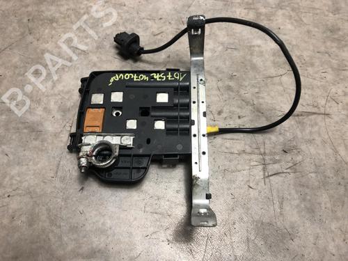 Used Fuse box PEUGEOT 407 Coupe (6C_) 2.7 HDi (204 hp) 24335842