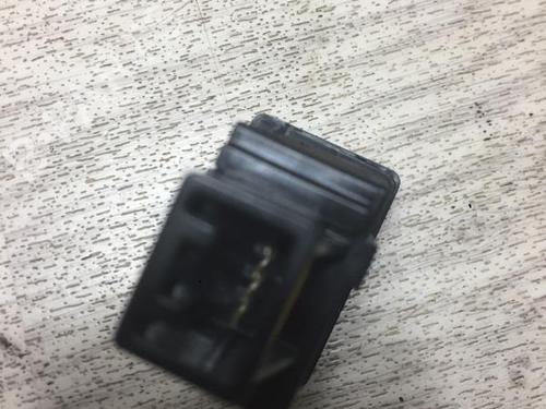 Used Switch TOYOTA RAV 4 III (_A3_) 2.2 D 4WD (ALA30_, ALA30R) (136 hp) 13261312