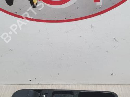 Used Right front window switch PEUGEOT 5008 (0U_, 0E_) 1.6 HDi (110 hp) 20632038