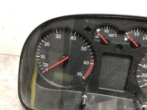 Instrument cluster VW GOLF IV (1J1) 1.4 16V | BP20617795C47