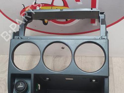 Used Middle console PEUGEOT PARTNER MPV (5_, G_) 2.0 HDI (90 hp) 28730189