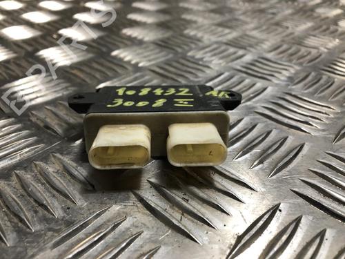 Used Electronic sensor PEUGEOT 5008 II (MC_, MJ_, MR_, M4_) 1.5 BlueHDi 130 (MCYHZJ, MCYHZR, MCYHZX) (131 hp) 31203363