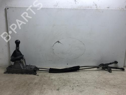 Used Gear lever VW TOURAN (1T1, 1T2) 2.0 TDI 16V (140 hp) 20624916