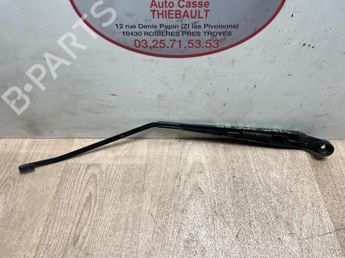Used Front windshield wiper arm SUZUKI SWIFT III (MZ, EZ) 1.3 DDiS (RS413D) (69 hp) 13276073
