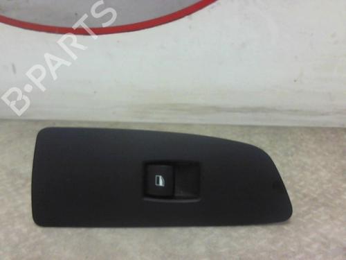 Used Right front window switch BMW 1 (E87) 118 d (122 hp) 23033738
