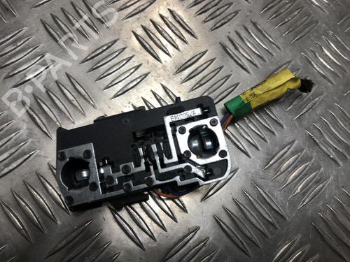 Luz matrícula RENAULT MEGANE I Classic (LA0/1_) 1.6 e (LA0F, LA0S) (90 hp) 31244668