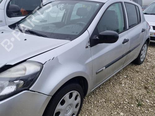 Left front steering knuckle RENAULT CLIO III (BR0/1, CR0/1) 1.5 dCi | BP31021582M25