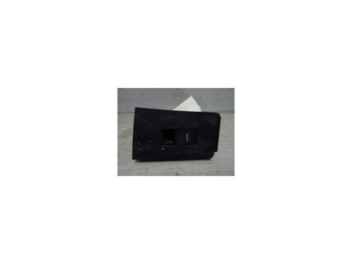 Used Right rear window switch TOYOTA AURIS Estate (_E18_) 1.8 Hybrid (ZWE186_, ZWE186R, ZWE186H) (136 hp) 12971782