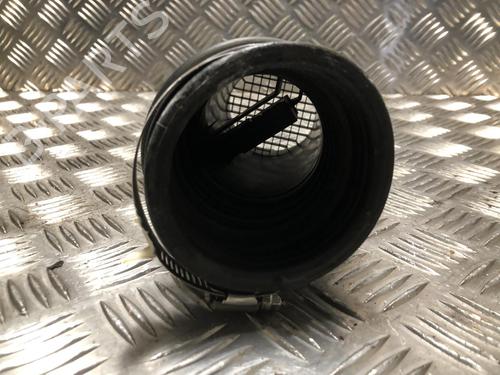 Sensori di flusso dell'aria FIAT FREEMONT (345_) 2.0 JTD 4x4 (170 hp) 31761222