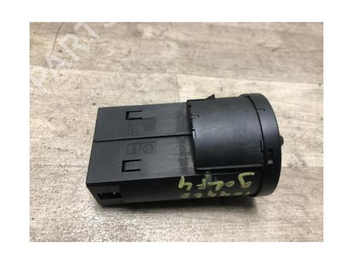 Commande de phare VW GOLF IV (1J1) 1.9 TDI | BP23871914I24 