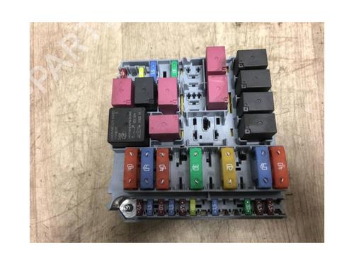 Fuse box CITROËN NEMO Box Body/MPV (AA_) 1.3 HDi 75 | BP20618388E1 