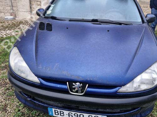 Ricambi PEUGEOT 206 Hatchback (2A/C) 1.4 i 4912544