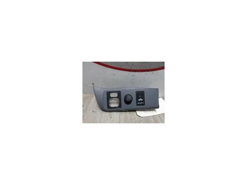 Used Switch TOYOTA RAV 4 II (_A2_) 2.0 D 4WD (CLA20_, CLA21_, CLA20R, CLA21R) (116 hp) 13261038