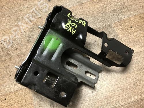 engine-mount-peugeot-208-i-ca_-cc_-2012-2013-2014-2015-2016-2017-2018-2019-2020-2021-25305459 main image