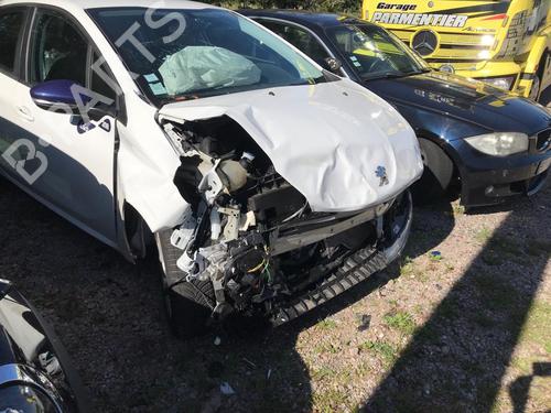 Used Parts PEUGEOT 208 I (CA_, CC_) 1.2 VTi 68 / PureTech 68 (68 hp) 4389390