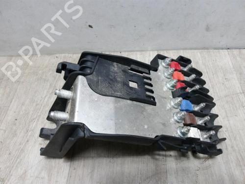 Fuse box PEUGEOT PARTNER Box Body/MPV 1.6 BlueHDi 120 | BP20627674E1