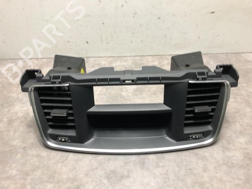 Used Air vent PEUGEOT 508 SW I (8E_) 1.6 HDi (115 hp) 20618080