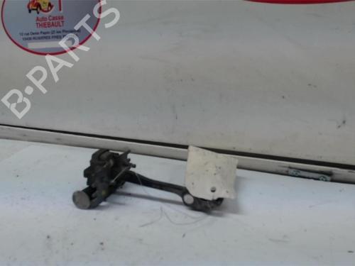 Used Hinge/Door check strap CITROËN C3 II (SC_) 1.4 VTi 95 (95 hp) 13264477