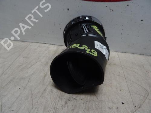 Used Air vent PEUGEOT 3008 I MPV (0U_) 1.6 HDi 115 / BlueHDi 115 (116 hp) 13132560