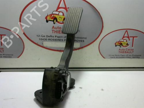 Used Pedal HYUNDAI i30 Estate (FD) 1.6 CRDi (116 hp) 13275310