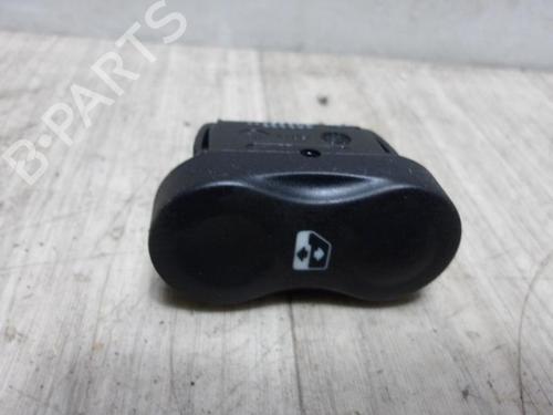 Used Right front window switch DACIA DUSTER (HS_) 1.5 dCi 4x4 (HSMC, HSMD) (110 hp) 13225575