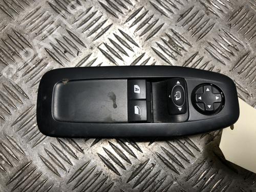 Venstre Foran elrute bryter PEUGEOT 208 I (CA_, CC_) 1.2 VTI 82 (82 hp) 32211582