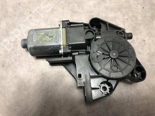Left front window motor RENAULT MEGANE III Hatchback (BZ0/1_, B3_) 1.5 dCi | BP29267716E21