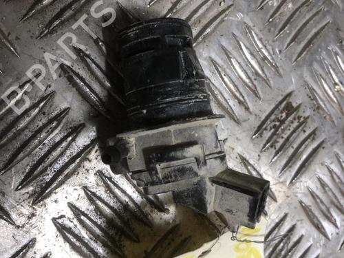 Used Washer pump TOYOTA RAV 4 III (_A3_) 2.2 D 4WD (ALA30_, ALA30R) (150 hp) 31201726