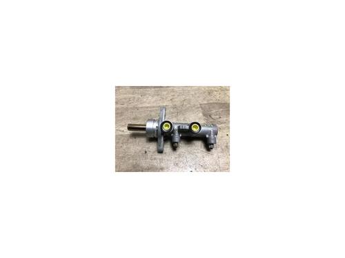 Used Brake master cylinder DAIHATSU CUORE VI (L251, L250_, L260_) 1.0 (58 hp) 15968012