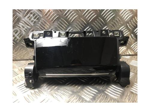 Koppholder/Gjenstandsholder PEUGEOT 208 II (UB_, UP_, UW_, UJ_) 1.2 PureTech 100 | BP30786092I37 