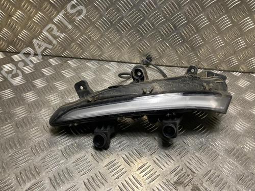 Feu diurne droit PEUGEOT 2008 II (UD_, US_, UY_, UJ_, UR_, UC_) 1.5 BlueHDI 100 (102 hp) 31872796