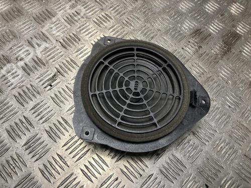 speaker-audi-a1-8x1-8xk-2010-2011-2012-2013-2014-2015-2016-2017-2018-2019-32374017 main image