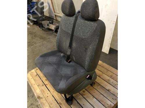 Right front seat RENAULT TRAFIC II Van (FL) 2.0 dCi 90 (FL0H) | BP20615286C16 
