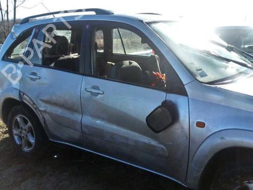 Middle console TOYOTA RAV 4 II (_A2_) 2.0 D 4WD (CLA20_, CLA21_, CLA20R, CLA21R) | BP31201661I22 - Image 5
