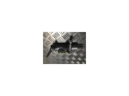 Used Brake master cylinder VOLVO XC90 II (256) D5 AWD (224 hp) 25915987