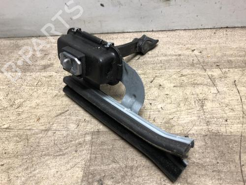 Used Hinge/Door check strap PEUGEOT 2008 I (CU_) 1.2 THP 110 / PureTech 110 (110 hp) 15968599